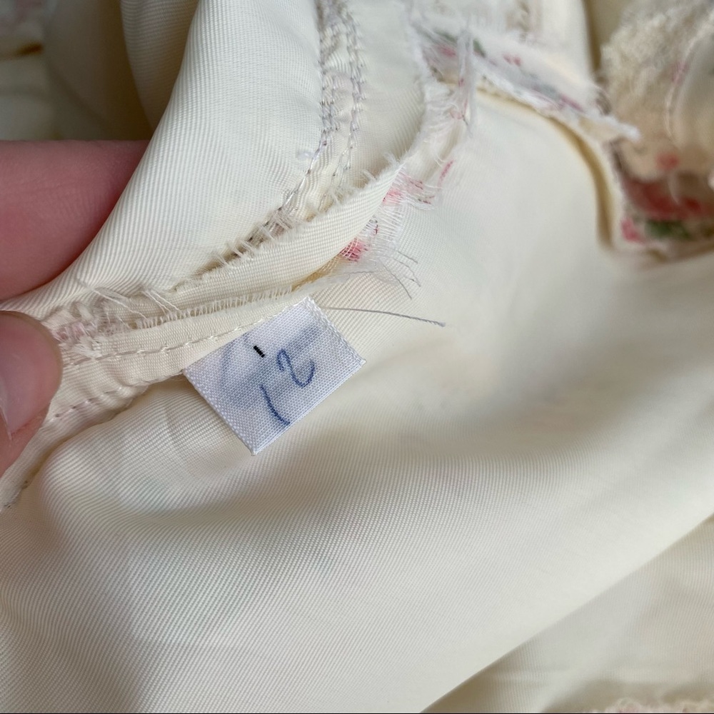 Vintage Prairie Maxi Dress Ditsy Floral Tiered Ruffle Cream Lace Cottagecore - Picture 12 of 16